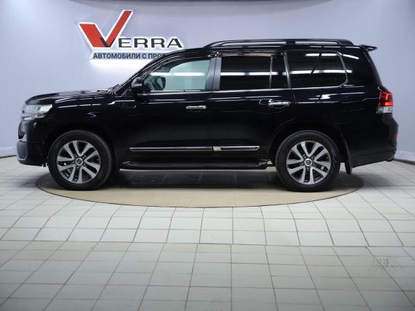 Toyota Land Cruiser 200 Series Рестайлинг 2 с пробегом 2016 года, цена 6 750 000 рублей, 215120 км, внедорожник, Автокод Объявления
