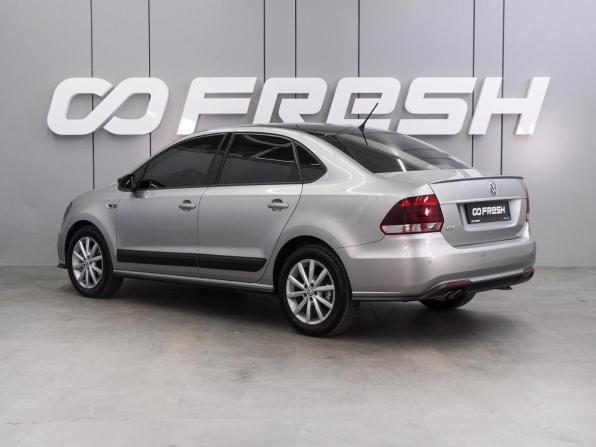 Volkswagen Polo V Рестайлинг с пробегом 2016 года, цена 1 113 000 рублей, 215108 км, седан, Автокод Объявления