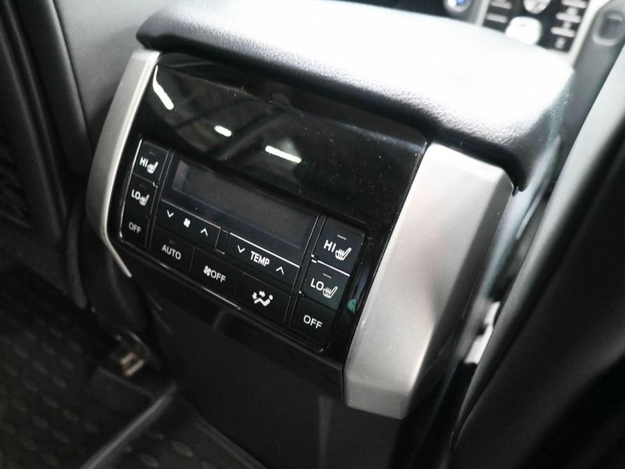 Toyota Land Cruiser Prado 150 Series Рестайлинг 3 Ростов-на-Дону  - изображение 27