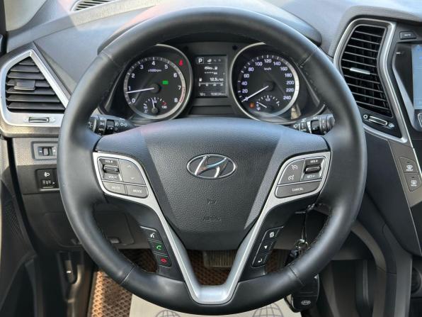 Hyundai Santa Fe III Рестайлинг с пробегом 2015 года, цена 2 120 000 рублей, 160000 км, внедорожник, Автокод Объявления