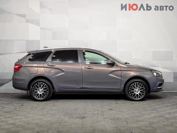 Lada (ВАЗ) Vesta I с пробегом 2018 года, цена 850 000 рублей, 170262 км, универсал, Автокод Объявления
