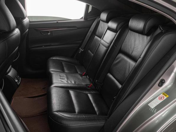 Lexus ES VI Рестайлинг с пробегом 2015 года, цена 2 359 000 рублей, 256772 км, седан, Автокод Объявления