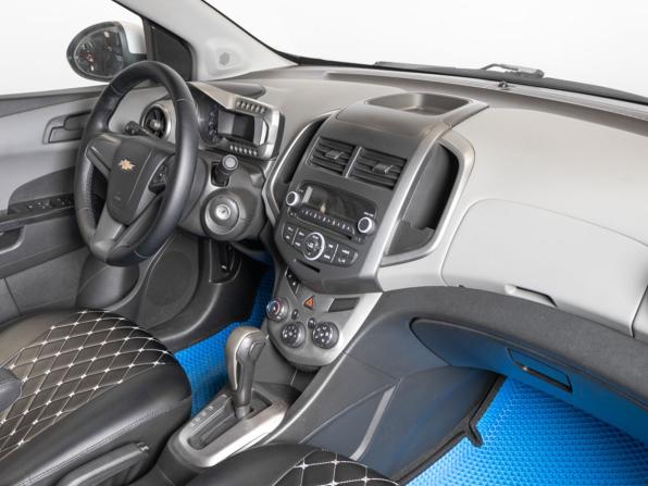 Chevrolet Aveo II с пробегом 2013 года, цена 572 600 рублей, 215000 км, седан, Автокод Объявления