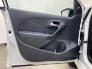 Volkswagen Polo V Рестайлинг Кемерово  - изображение 21