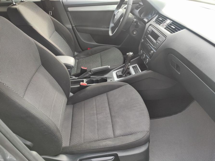 Skoda Octavia III (A7) Москва  - изображение 9