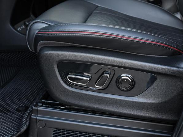 GAC M8 с пробегом 2023 года, цена 4 498 000 рублей, 40559 км, минивэн, Автокод Объявления