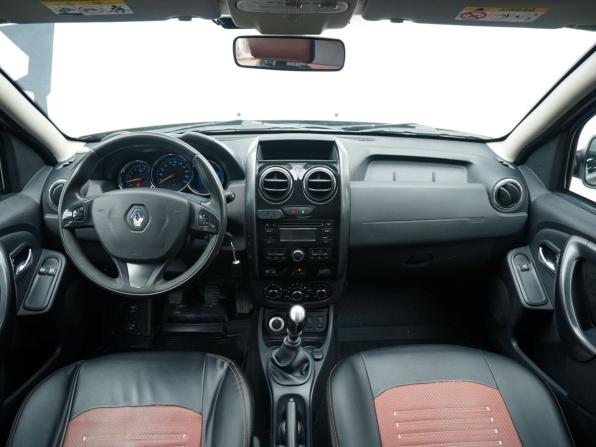 Renault Duster I Рестайлинг с пробегом 2015 года, цена 1 349 000 рублей, 144995 км, внедорожник, Автокод Объявления