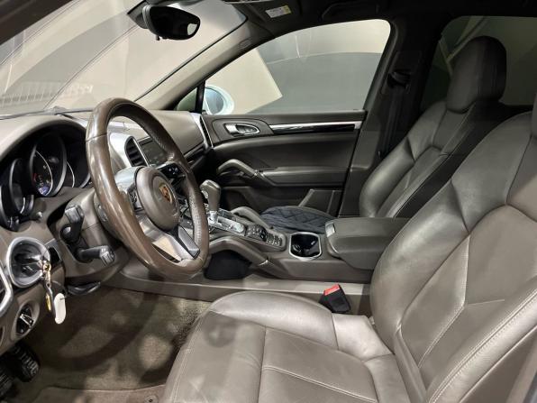 Porsche Cayenne II Рестайлинг (958) с пробегом 2015 года, цена 3 000 000 рублей, 153748 км, внедорожник, Автокод Объявления