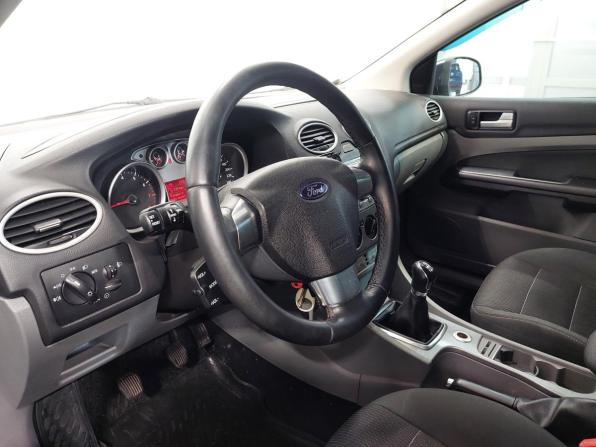 Ford Focus II Рестайлинг с пробегом 2008 года, цена 445 000 рублей, 212000 км, универсал, Автокод Объявления