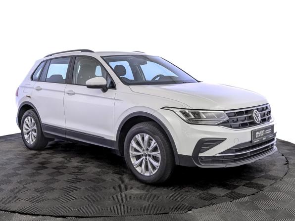 Volkswagen Tiguan II Рестайлинг с пробегом 2021 года, цена 2 640 000 рублей, 59202 км, внедорожник, Автокод Объявления