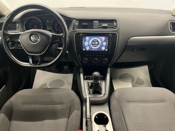 Volkswagen Jetta VI Рестайлинг с пробегом 2015 года, цена 749 000 рублей, 349000 км, седан, Автокод Объявления