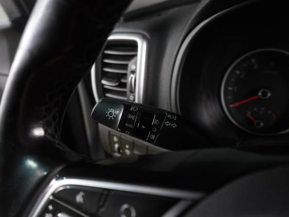 Kia Sportage IV Рестайлинг с пробегом 2019 года, цена 2 049 000 рублей, 107962 км, внедорожник, Автокод Объявления
