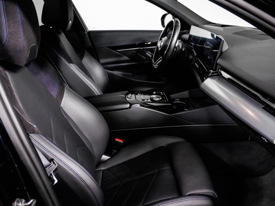 BMW 5 серии VIII (G60/G61/G68) Москва  - изображение 25