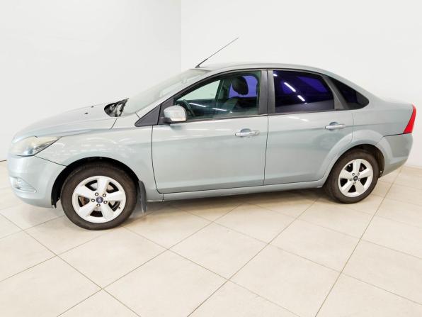 Ford Focus II Рестайлинг с пробегом 2009 года, цена 449 600 рублей, 174850 км, седан, Автокод Объявления