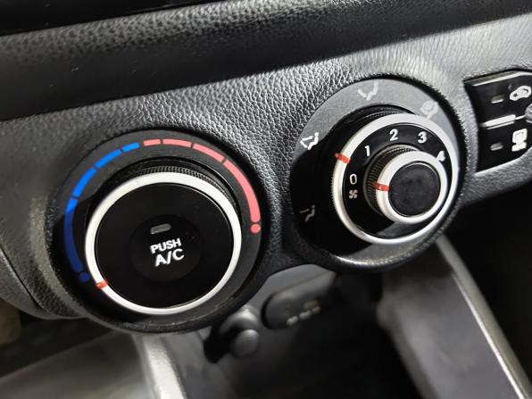 Kia Rio III с пробегом 2013 года, цена 770 000 рублей, 160794 км, седан, Автокод Объявления