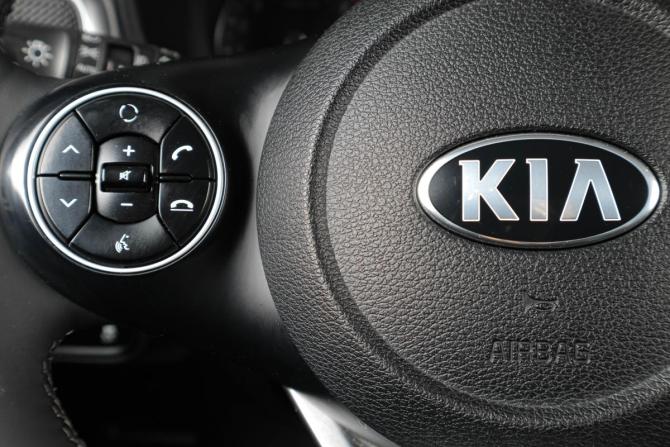 Kia Soul III с пробегом 2020 года, цена 2 099 000 рублей, 134612 км, хэтчбек, Автокод Объявления