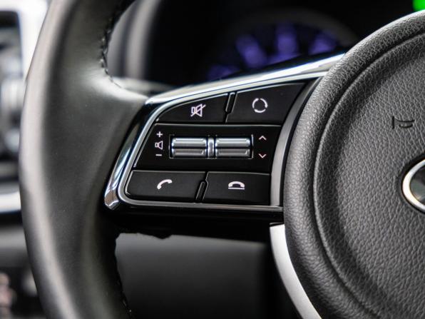 Kia Sportage IV Рестайлинг с пробегом 2018 года, цена 2 188 000 рублей, 83940 км, внедорожник, Автокод Объявления