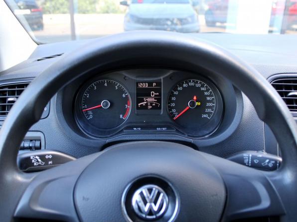 Volkswagen Polo V Рестайлинг с пробегом 2019 года, цена 1 377 000 рублей, 54887 км, седан, Автокод Объявления