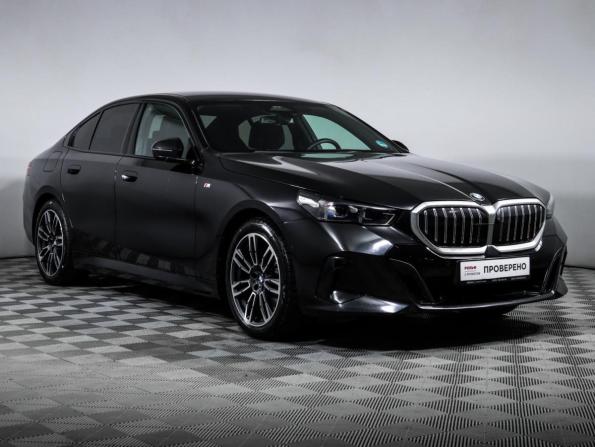 BMW 5 серии VIII (G60/G61/G68) с пробегом 2023 года, цена 7 315 300 рублей, 35935 км, седан, Автокод Объявления