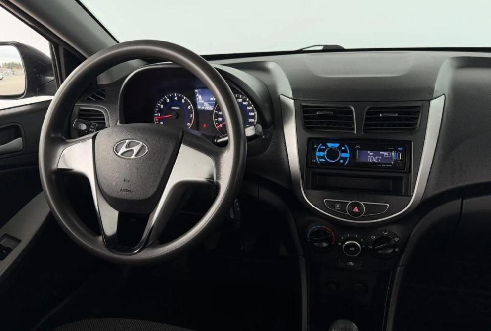 Hyundai Solaris I Киров  - изображение 12