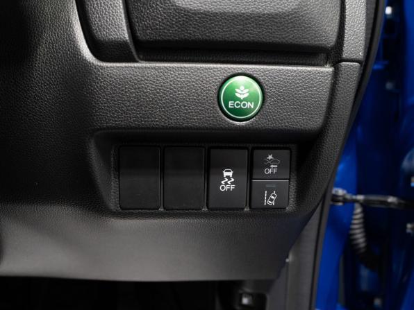 Honda Fit III Рестайлинг с пробегом 2017 года, цена 1 160 000 рублей, 75000 км, хэтчбек, Автокод Объявления
