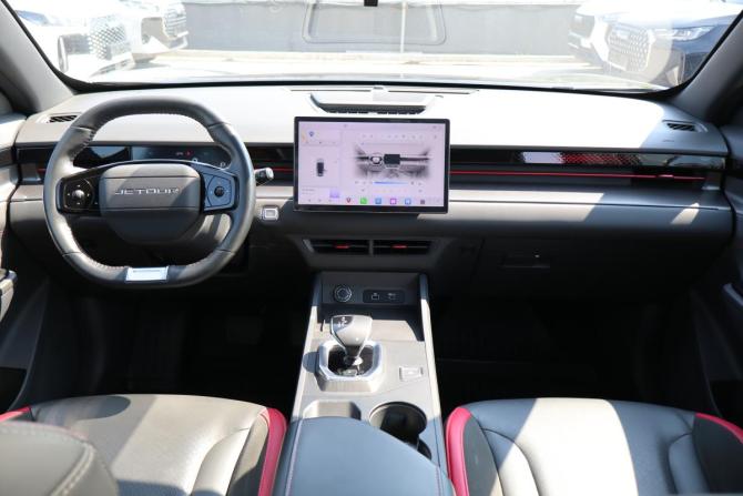 JETOUR DASHING I с пробегом 2023 года, цена 1 999 000 рублей, 25000 км, внедорожник, Автокод Объявления