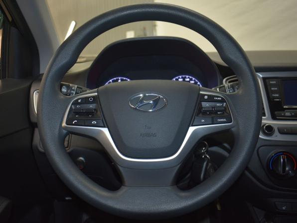 Hyundai Solaris II Рестайлинг с пробегом 2020 года, цена 1 119 000 рублей, 185589 км, седан, Автокод Объявления
