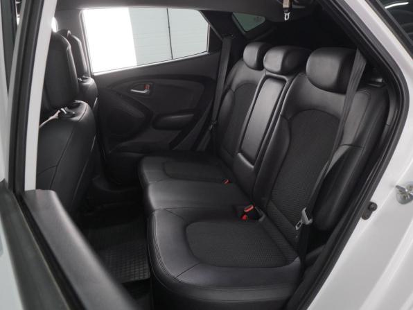 Hyundai ix35 I с пробегом 2012 года, цена 1 199 000 рублей, 192031 км, внедорожник, Автокод Объявления