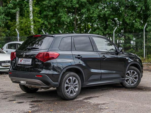 Suzuki Vitara II Рестайлинг с пробегом 2020 года, цена 1 415 000 рублей, 181265 км, внедорожник, Автокод Объявления