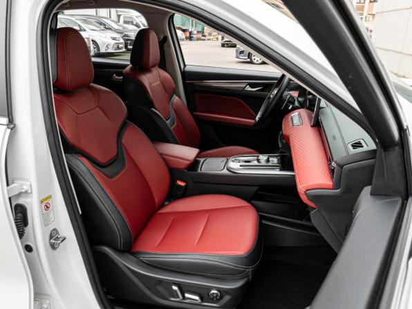 Haval Jolion I Рестайлинг с пробегом 2024 года, цена 1 920 000 рублей, 61547 км, внедорожник, Автокод Объявления
