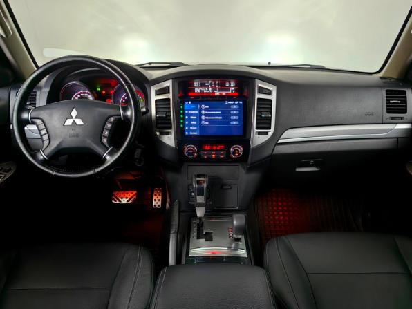 Mitsubishi Pajero IV Рестайлинг 2 с пробегом 2014 года, цена 2 248 000 рублей, 220133 км, внедорожник, Автокод Объявления