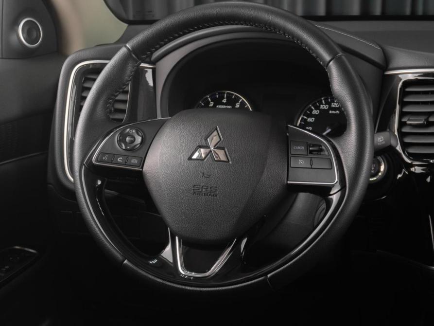 Mitsubishi Outlander III Рестайлинг 3 Тюмень  - изображение 20