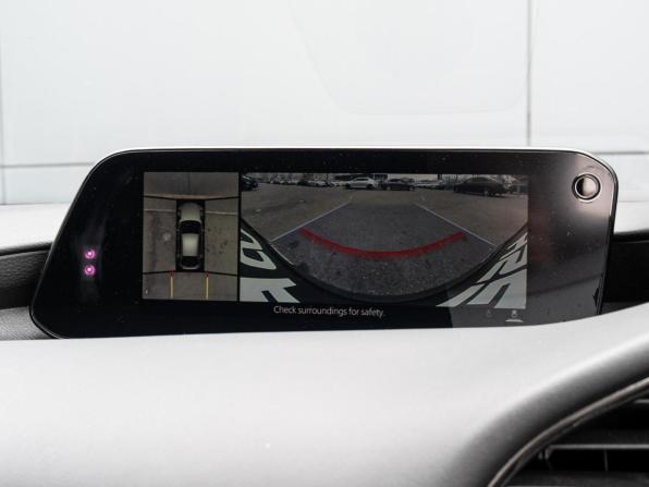 Mazda 3 IV (BP) с пробегом 2019 года, цена 1 720 000 рублей, 87962 км, хэтчбек, Автокод Объявления