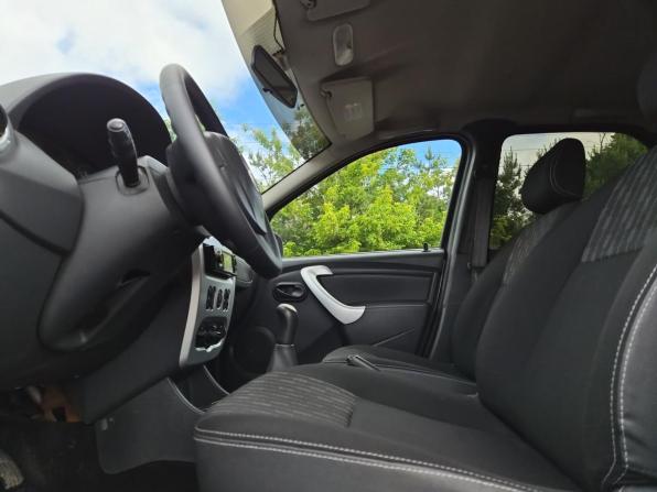 Renault Logan I Рестайлинг с пробегом 2012 года, цена 590 000 рублей, 83808 км, седан, Автокод Объявления