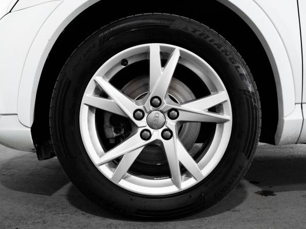 Audi Q3 I (8U) Рестайлинг с пробегом 2015 года, цена 1 670 000 рублей, 82675 км, внедорожник, Автокод Объявления