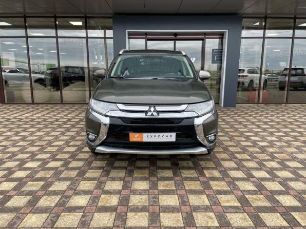 Mitsubishi Outlander III Рестайлинг 2 с пробегом 2015 года, цена 1 620 000 рублей, 188300 км, внедорожник, Автокод Объявления