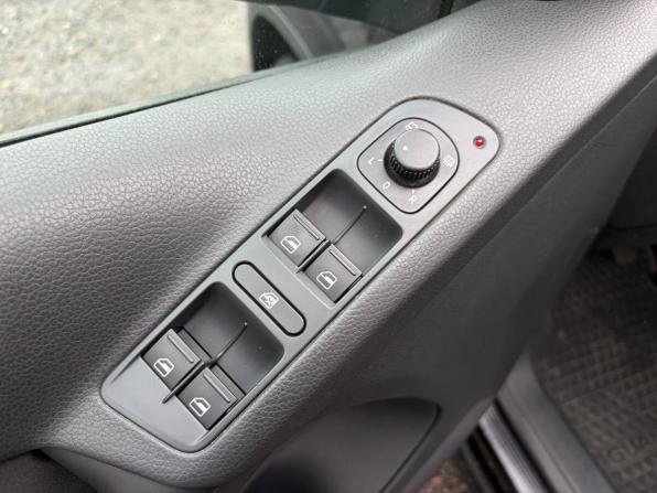 Volkswagen Tiguan I Рестайлинг с пробегом 2011 года, цена 755 000 рублей, 287000 км, внедорожник, Автокод Объявления