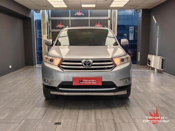 Toyota Highlander II (XU40) Рестайлинг с пробегом 2012 года, цена 2 048 000 рублей, 195000 км, внедорожник, Автокод Объявления