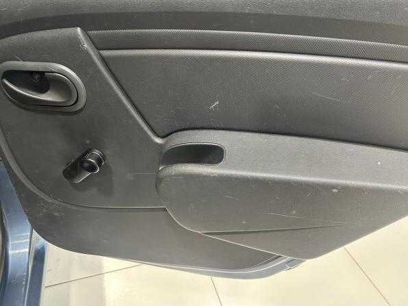 Renault Logan I Рестайлинг с пробегом 2010 года, цена 219 000 рублей, 260000 км, седан, Автокод Объявления