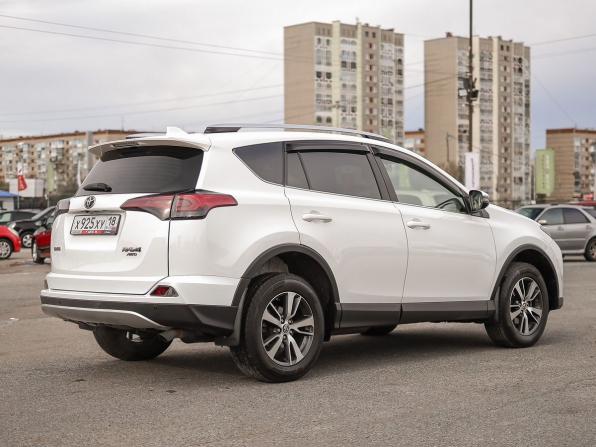Toyota RAV4 IV (XA40) Рестайлинг с пробегом 2016 года, цена 2 399 000 рублей, 118900 км, внедорожник, Автокод Объявления