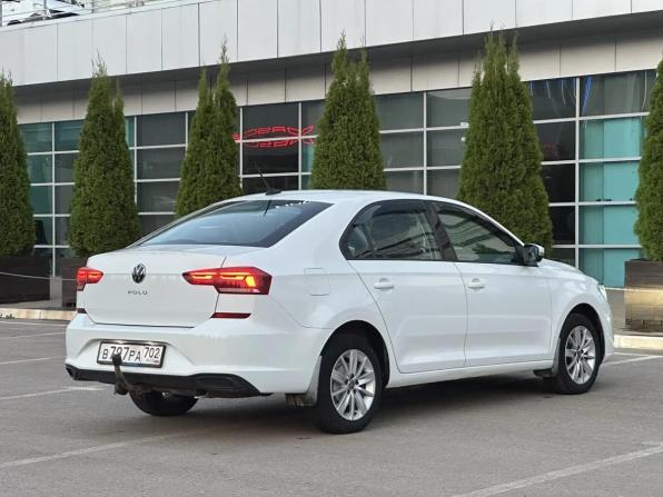 Volkswagen Polo VI с пробегом 2022 года, цена 1 675 000 рублей, 62206 км, лифтбек, Автокод Объявления