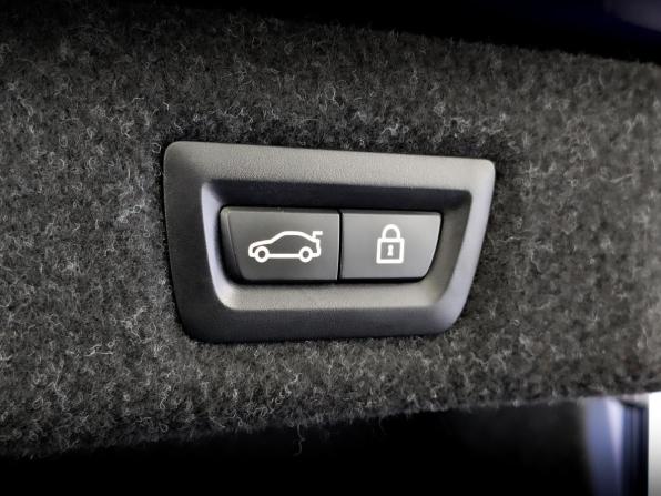 BMW 5 серии VII (G30/G31/G38) с пробегом 2019 года, цена 5 261 600 рублей, 136185 км, седан, Автокод Объявления