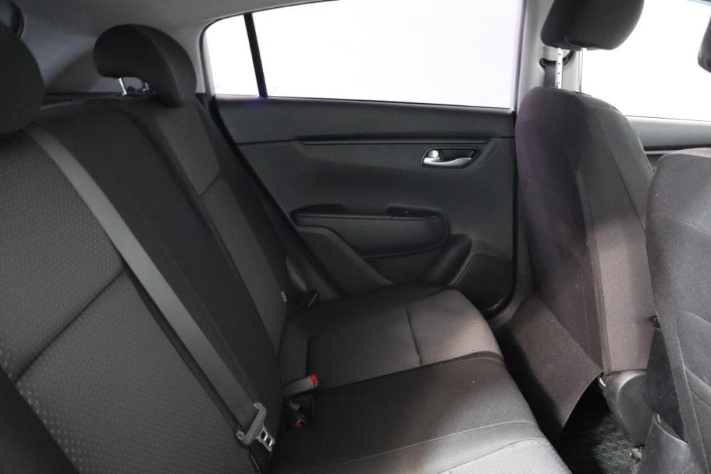 Kia Rio IV Рестайлинг Санкт-Петербург  - изображение 12
