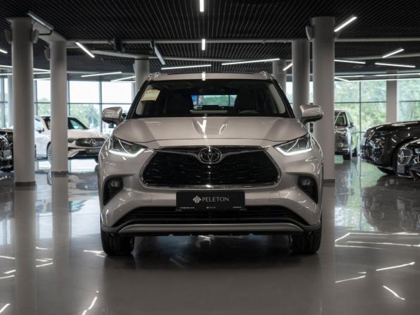 Toyota Highlander IV (XU70) с пробегом 2025 года, цена 5 600 000 рублей, 30 км, внедорожник, Автокод Объявления