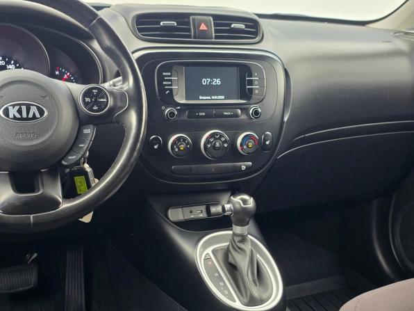 Kia Soul II Рестайлинг с пробегом 2017 года, цена 1 599 000 рублей, 108000 км, хэтчбек, Автокод Объявления