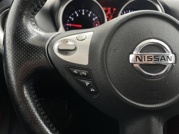 Nissan Juke I с пробегом 2012 года, цена 898 000 рублей, 106112 км, внедорожник, Автокод Объявления
