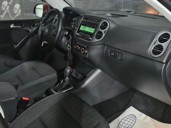 Volkswagen Tiguan I Рестайлинг с пробегом 2012 года, цена 1 320 000 рублей, 150000 км, внедорожник, Автокод Объявления