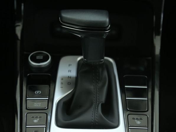 Hyundai Creta II с пробегом 2021 года, цена 2 052 000 рублей, 105600 км, внедорожник, Автокод Объявления