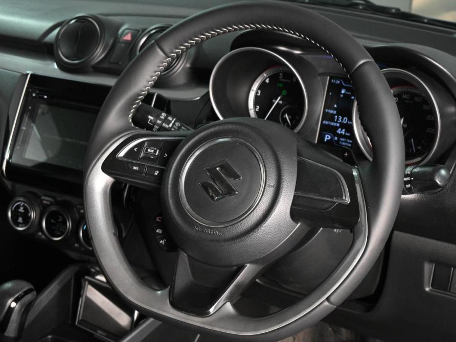 Suzuki Swift V Ростов-на-Дону  - изображение 12