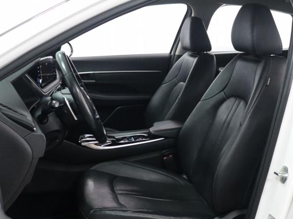 Hyundai Sonata VIII (DN8) с пробегом 2021 года, цена 2 669 000 рублей, 69900 км, седан, Автокод Объявления